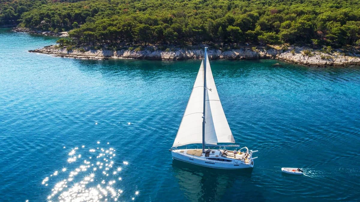 When to Sail the Kvarner Gulf: A Month-by-Month Guide